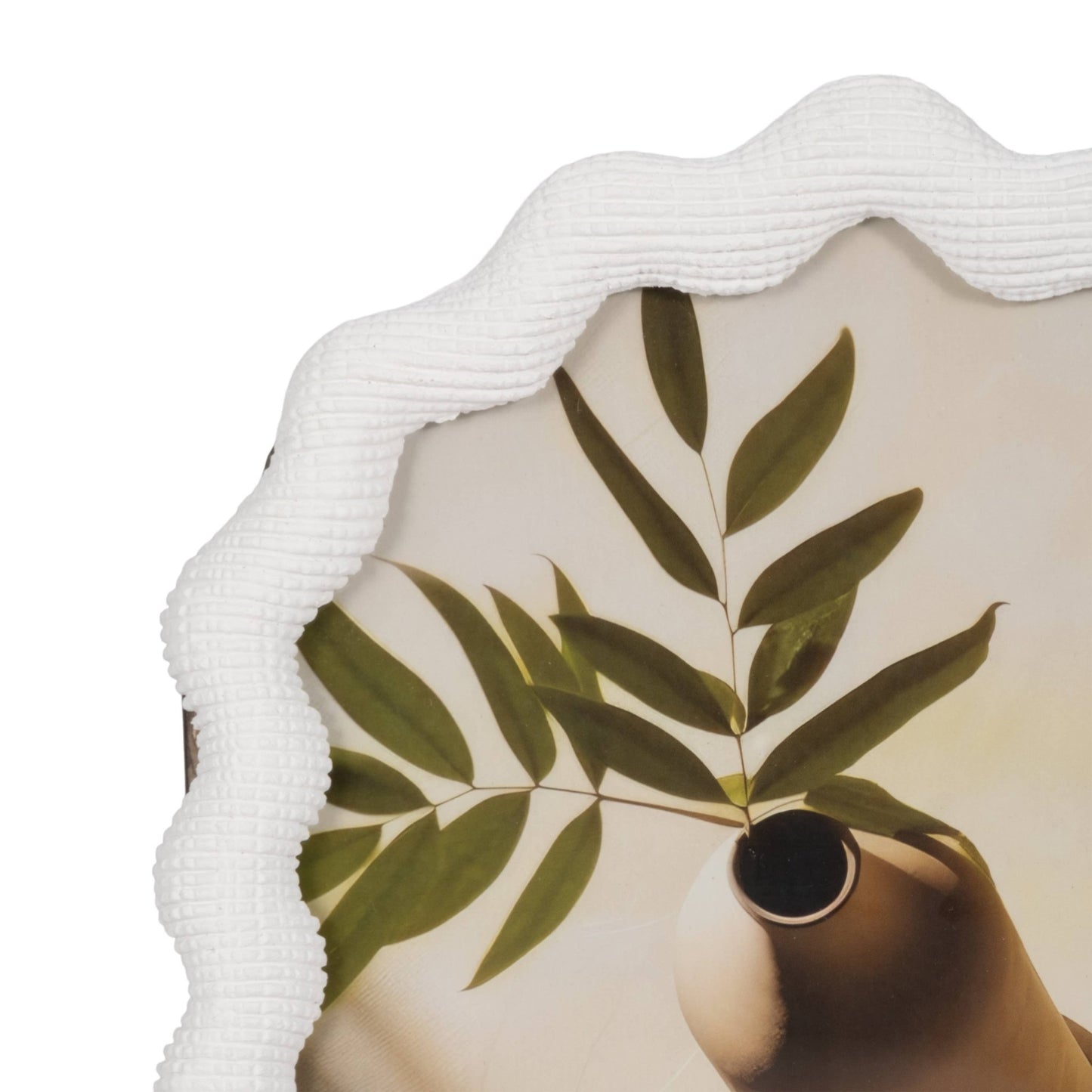 WAVY ARCH PICTURE FRAME product image highlighting color, material, and overall design