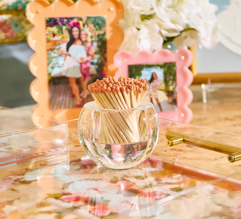 DECORATIVE OBJECTS