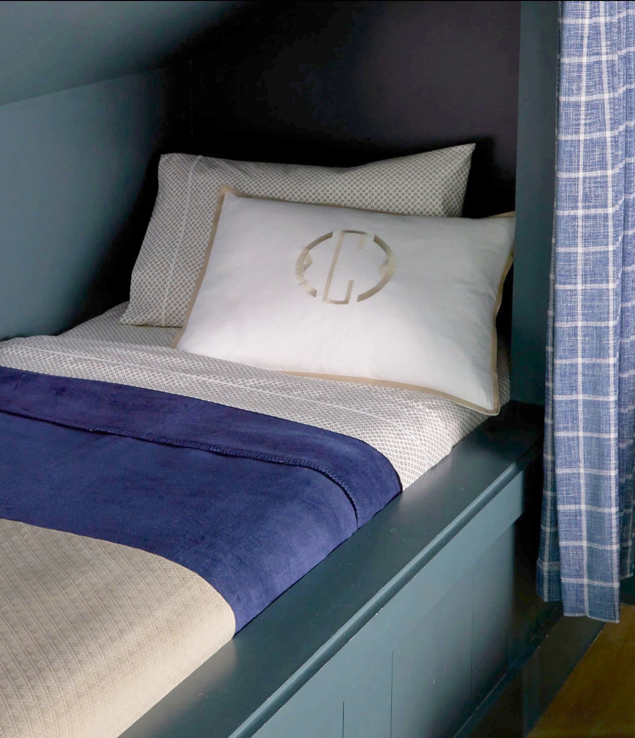 HERITAGE SIGNATURE PACKAGE