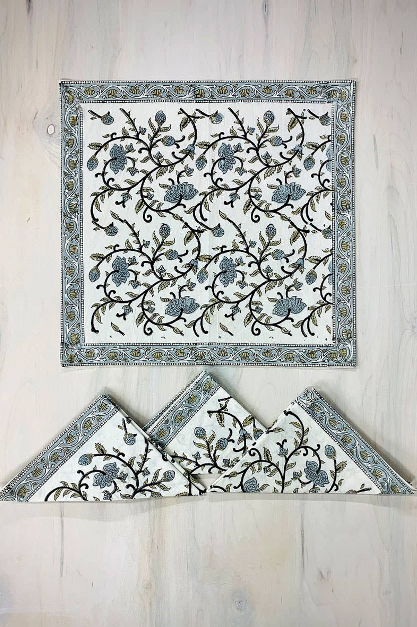 FLORAL DINNER NAPKIN - Shannan Bower Home