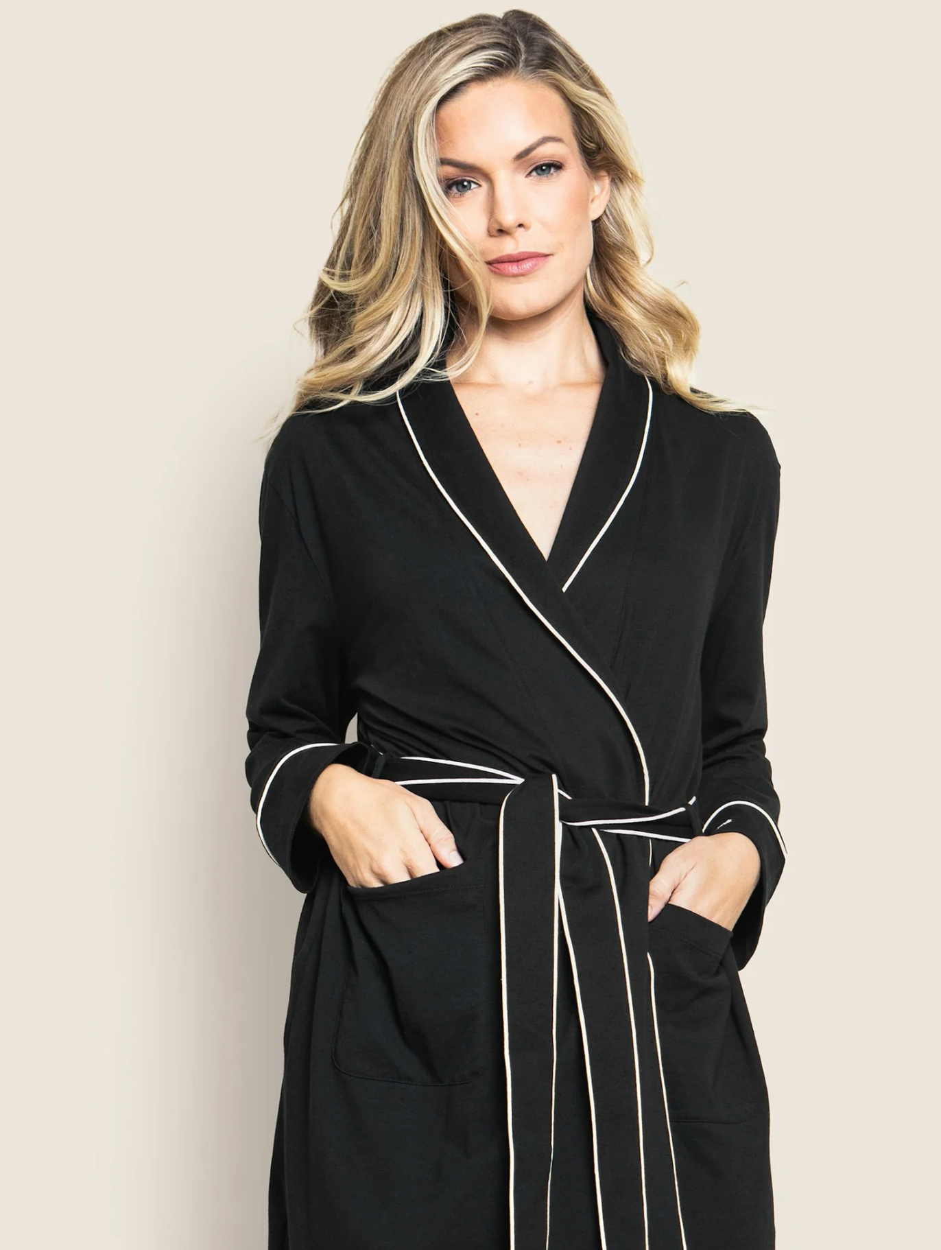 WOMEN'S LUXE PIMA ROBE - Black