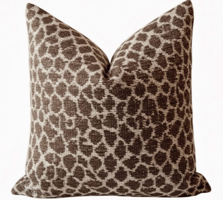 CHARLOTTE PILLOW - Product image highlighting color, material, and overall design.