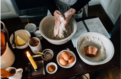 HANDMADE CERAMIC MIXING BOWL