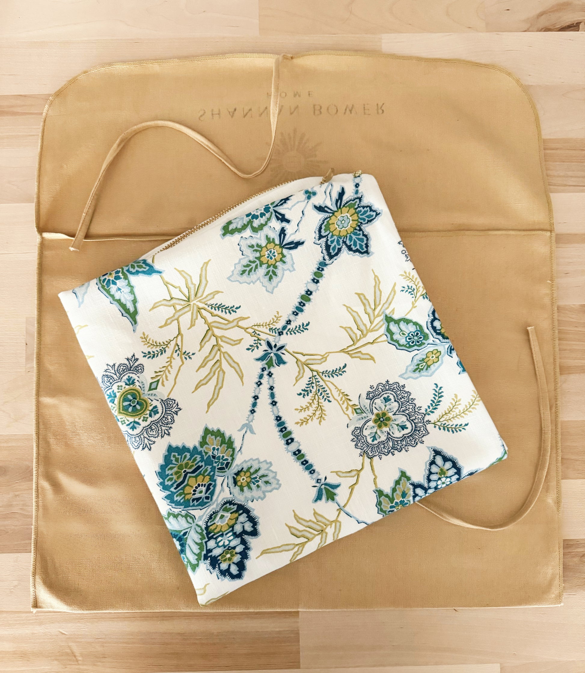 DESIGNER PILLOW