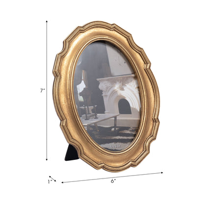 ROUND VINTAGE PICTURE FRAME product image highlighting color, material, and overall design