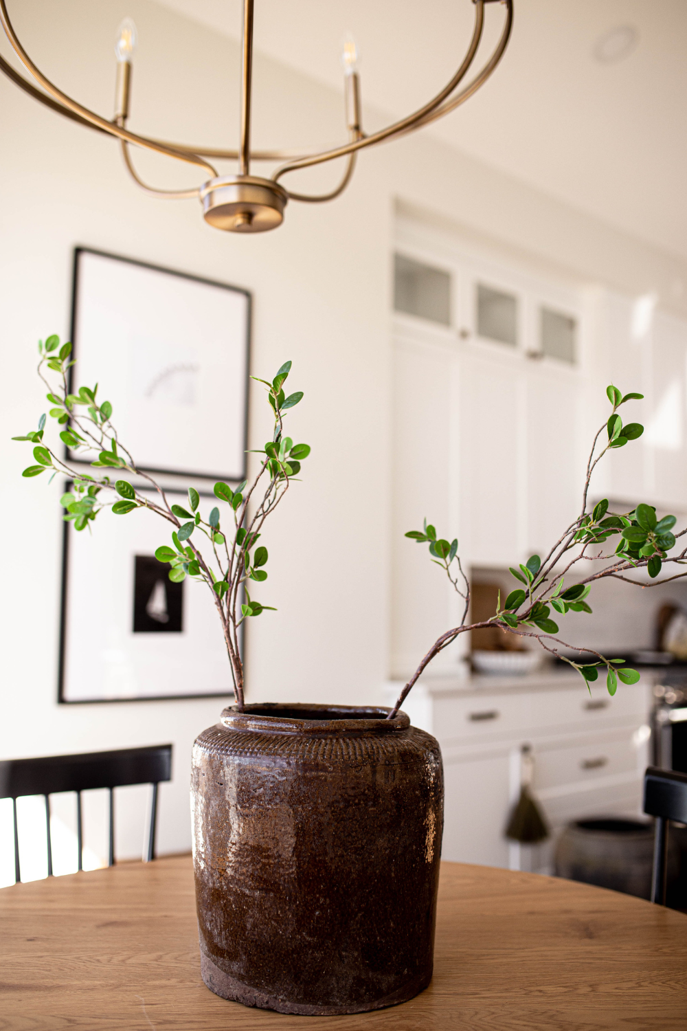 VINTAGE UMBER POT