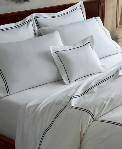 WHITE / NAVY PERCALE SHEET SET - Shannan Bower Home