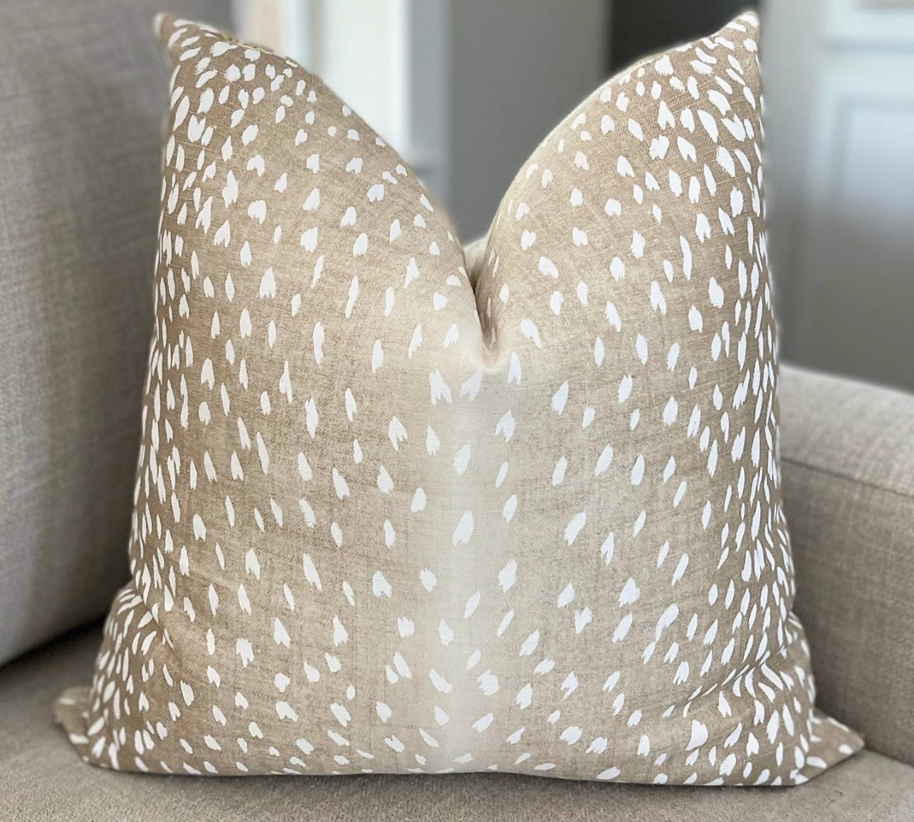 FAWN PILLOW COVER
